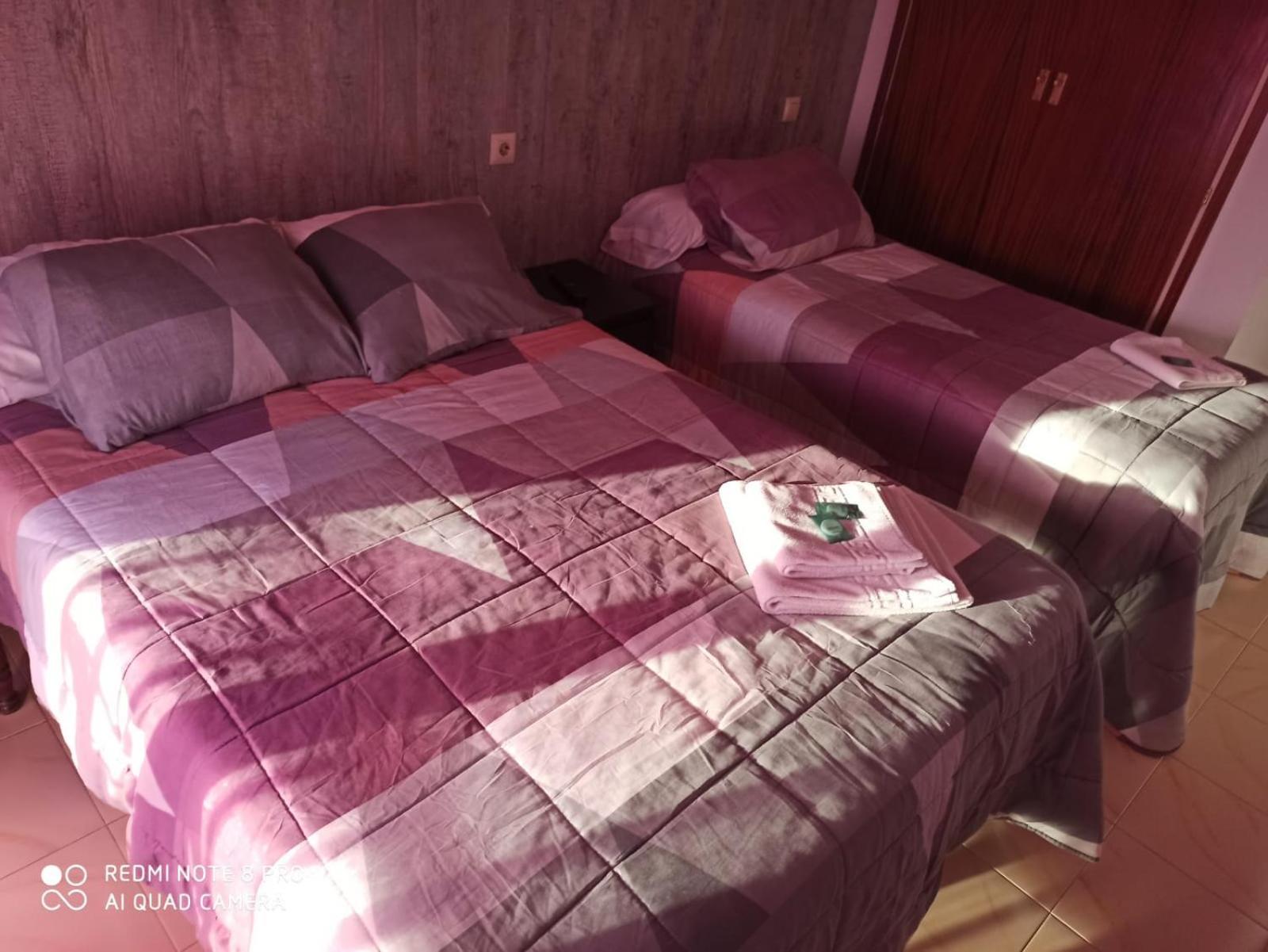 Hostal Galicia Figueres  Dış mekan fotoğraf